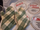 pot holders and plates