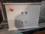 Make up chest