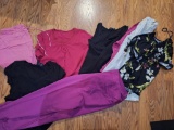 Mixed lot of women_s clothing mostly size medium