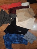 Mixed lot of women_s clothing sizes vary