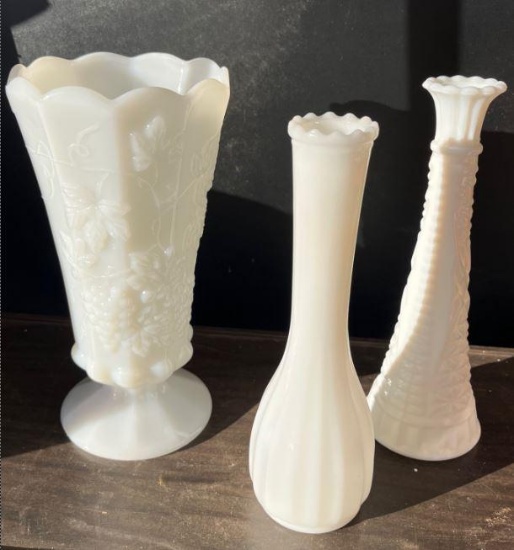 3 milkglass vases