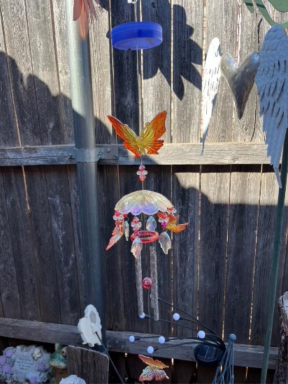 Butterfly color-changing windchime