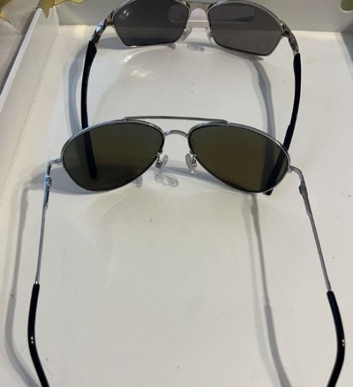 2 pairs of sunglasses