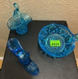 Turquoise bowl, shoe and basket