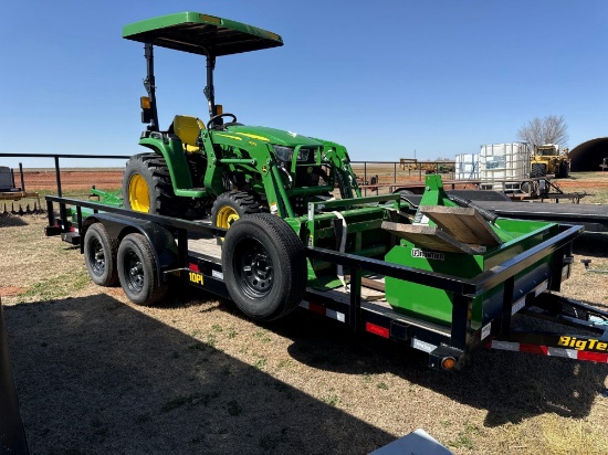 John Deere Tractor 3025E With 36.8 hours. 5ft bucket 5ft Brush hog 5ft box blade With Pallet forks