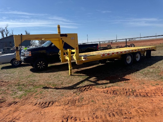 GooseneckTrailer 20x8. 8 hole wheel with great tires 235/85/16 NO TITLE