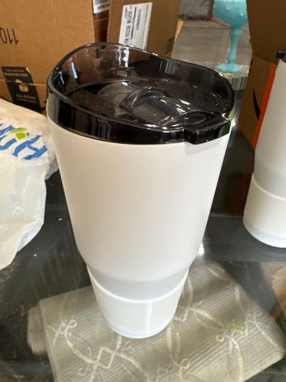 Water cup of lid