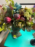 Flower decorations, seashell decor