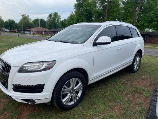 A - 2011 Audi Q7 turbo diesel