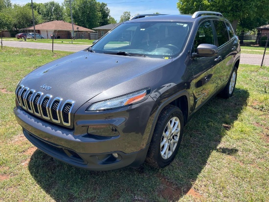 A- 2017 Jeep Cherokee