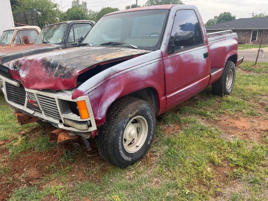 A- 1990 GMC 1500