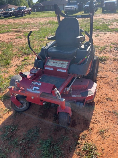C- Ferris IS1500Z zero turn lawn mower