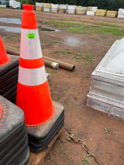 K 4 Traffic cones