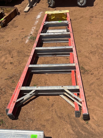 K- 6ft fiberglass ladder