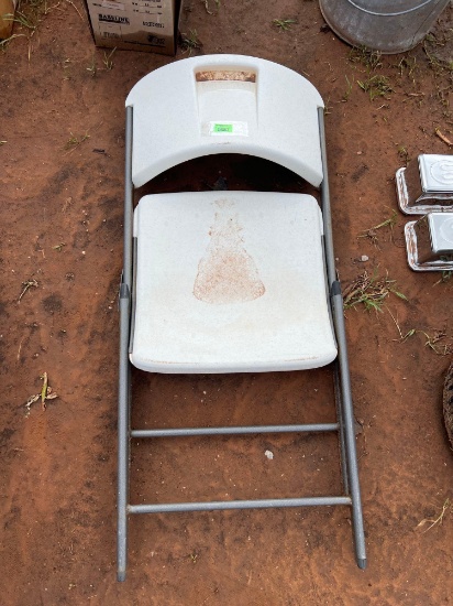 K- plastic folding chair
