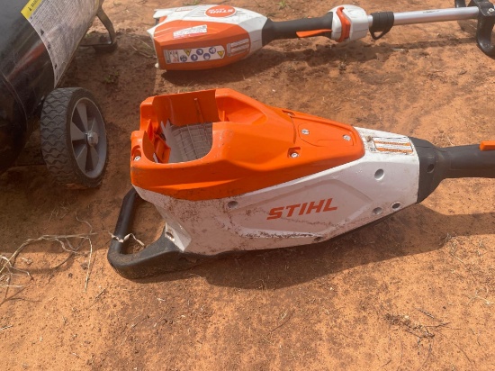 L- Stihl batter operated pole saw