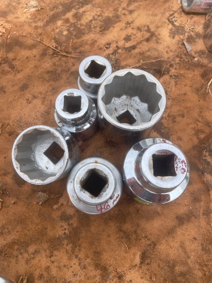 L - various sockets