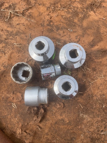 L - various sockets