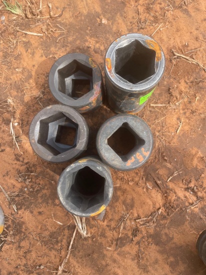 L - various sockets