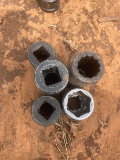 L - various sockets