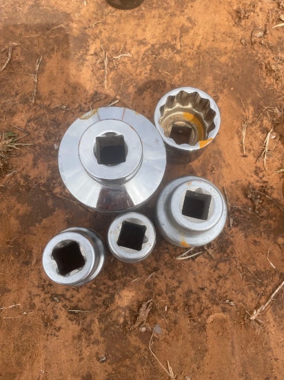 L - various sockets