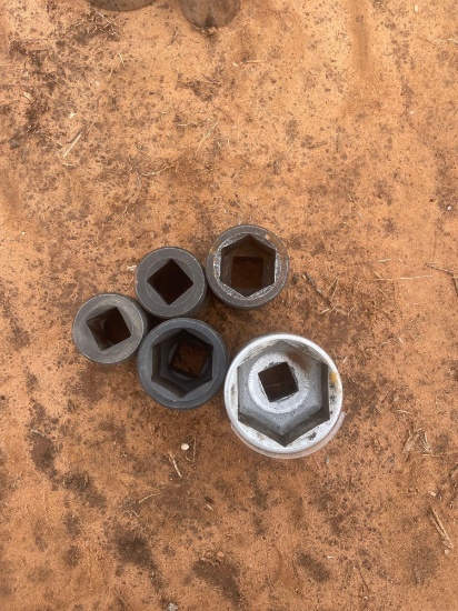 L - various sockets