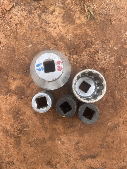 L - various sockets