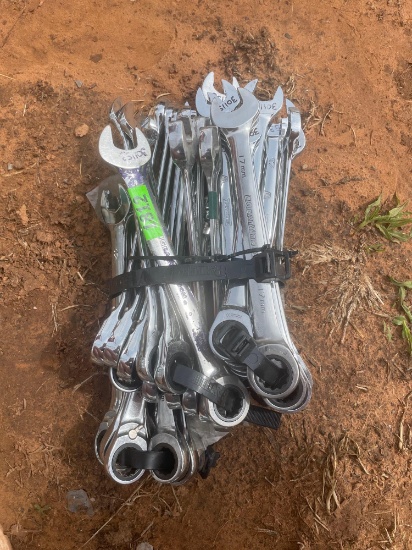 L - 17mm wrenches