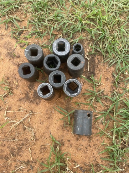 L - various sockets