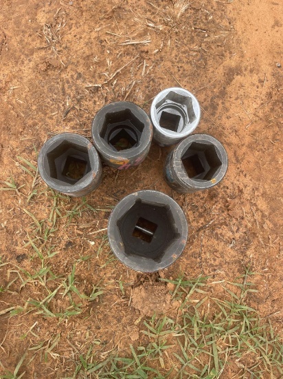 L - various sockets
