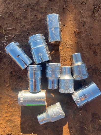L - various sockets