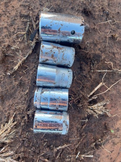 L - various sockets