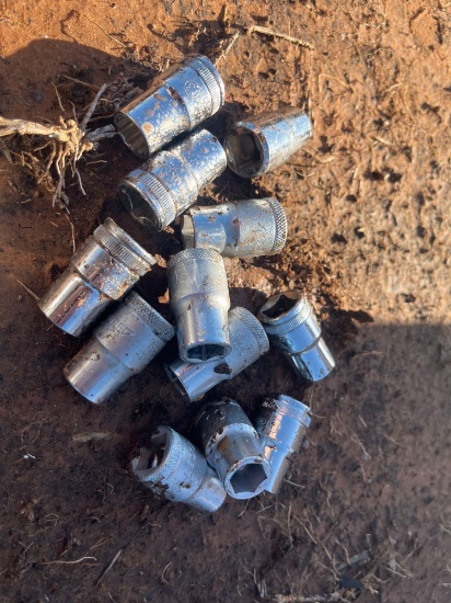L - various sockets