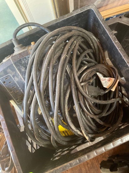 R - extension cords; extension outlets