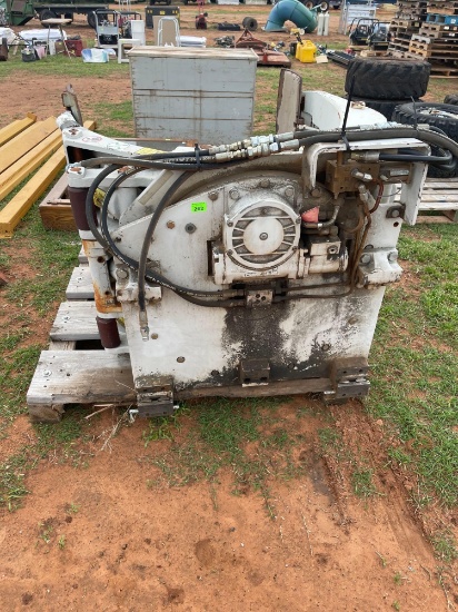 F - Forklift rotating grappler