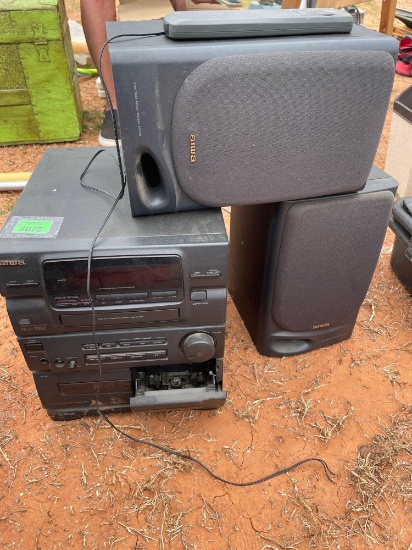 P - Aiwa speaker and audio system