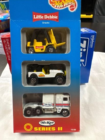 T - collectible hot wheels