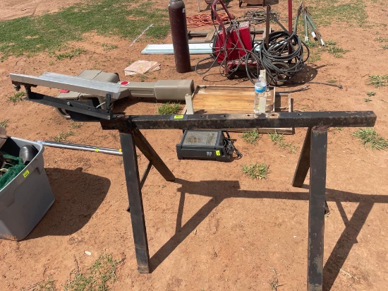 G - clay pigeon thrower