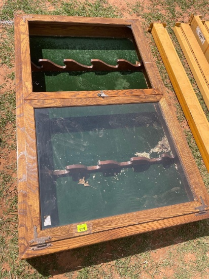 G - display box