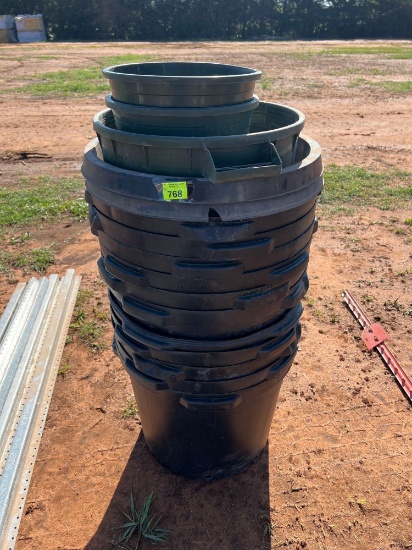 H - plastic planters