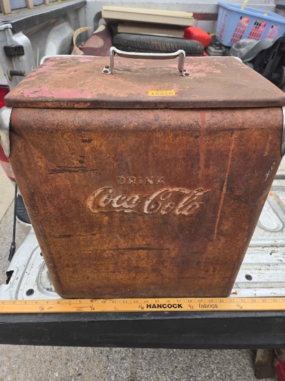Antique Coca-Cola Ice Box Cooler. With Lid and Handle.