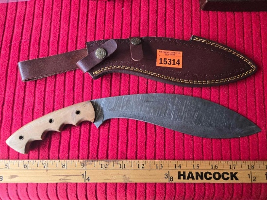 Damascus Steel, Kukri Knife with Tiger Pattern, Custom Wood Grip Handle. All Leather Sheath.