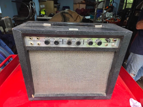 Vintage, Montgomery Ward, Musical Instrument Amplifier. Model number 62-9013A