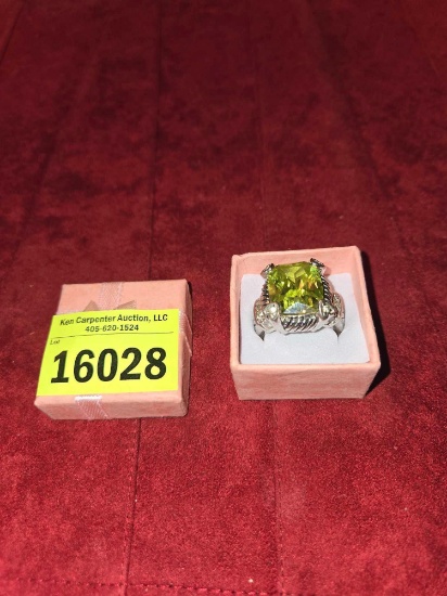 Heavy, Ornate, Ring with Stones. Stamped 10K GE. 18 Grams Total Weight. In Gift Box. Jewelry.