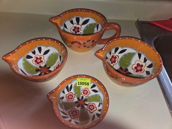 Tracy Hudson, Set of 4, Hand Painted Nesting Bowls.