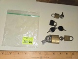 4 Assorted Small Locks with Keys.