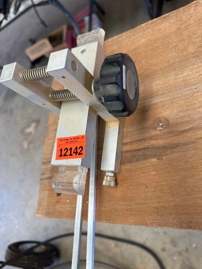 Precision stop block