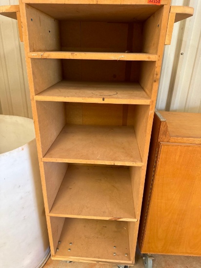 Roll around shelves 54x26