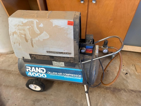 Air compressor