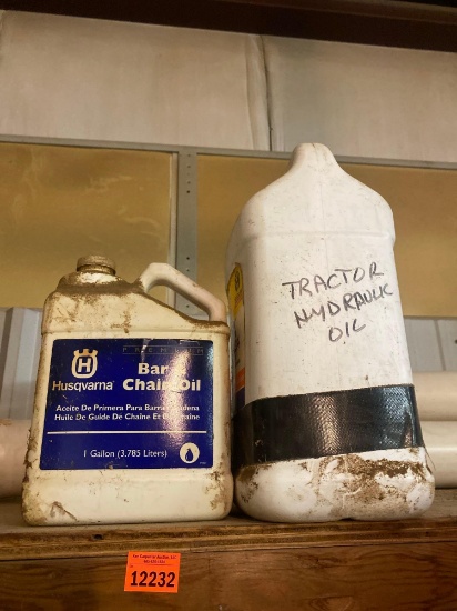 Hydrolick oil and bar chain oil